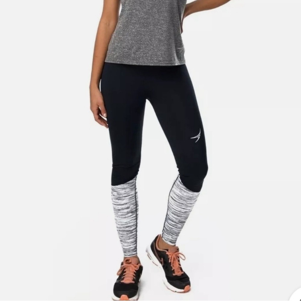 Endeavor Power up leggings Women's Black and Gray Athletic Leggings XS‎ NWT